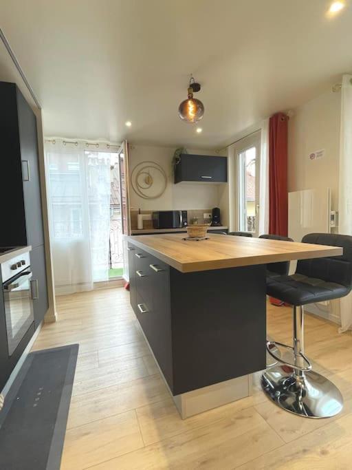 Luxueux T2 Lumineux Unique Saint Claude Apartman Kültér fotó